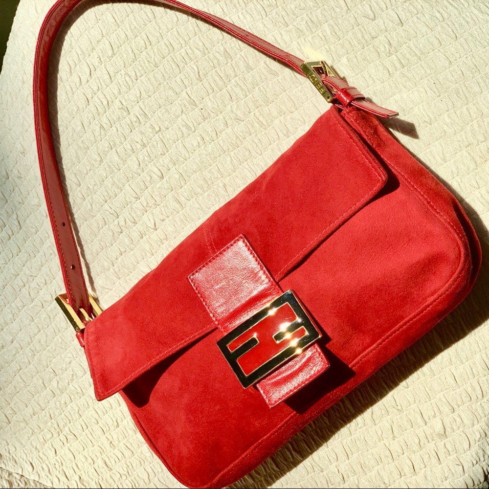 Vintage Fendi baguette red suede — Excellent!